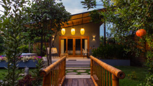 cabaña turpial amarillo foto acceso habitacion puente