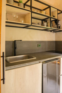 Area cocina lavaplatos cabaña carpintero real