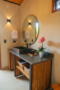 cabaña turpial amarillo foto baño lavamanos