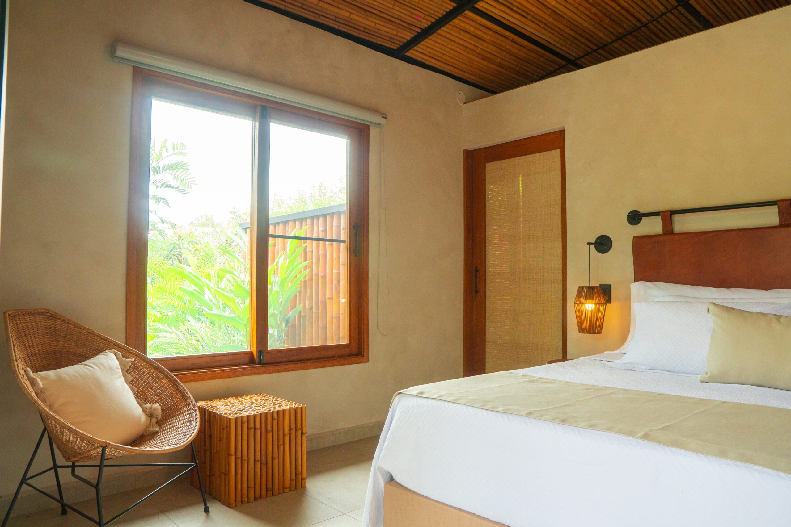 cabaña turpial amarillo foto cama vista ventana